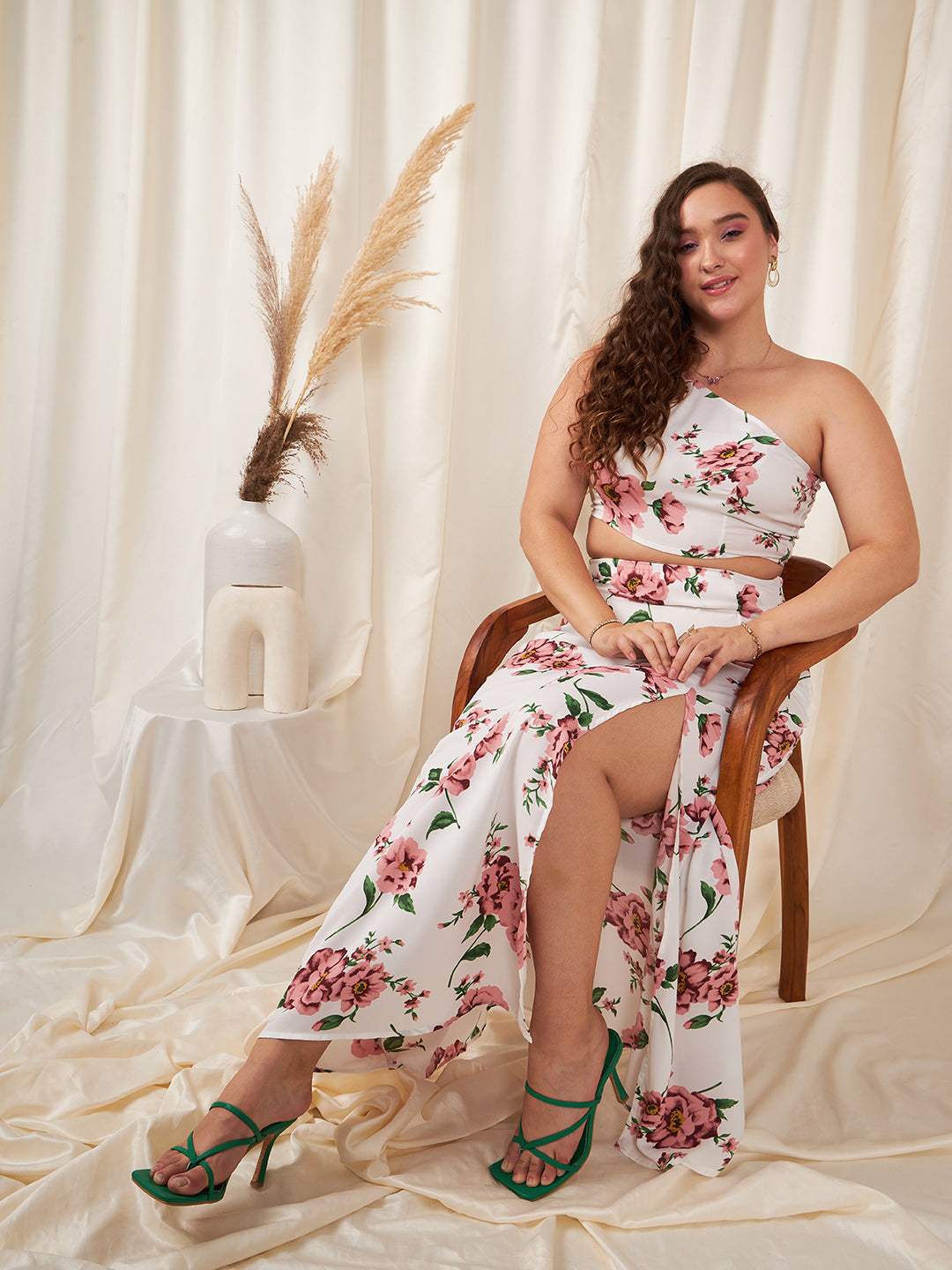 Women Plus Size White & Pink Floral Printed One-Shoulder Neck Sleeveless Cropped  Top & Thigh-High Slit Maxi Co-Ord Set - Berrylush