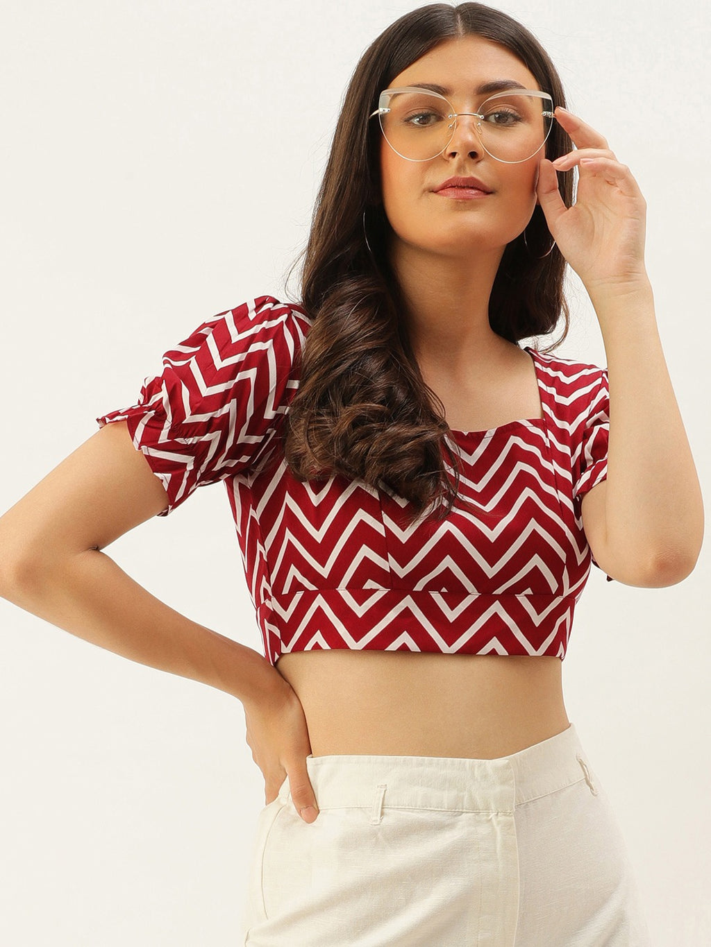 queen mesh velocity crop top (maroon)