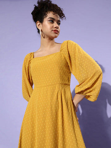Women Solid Yellow V-Neck Puff Sleeves Slim Fit Wrap Knitted Regular  T-Shirt - Berrylush