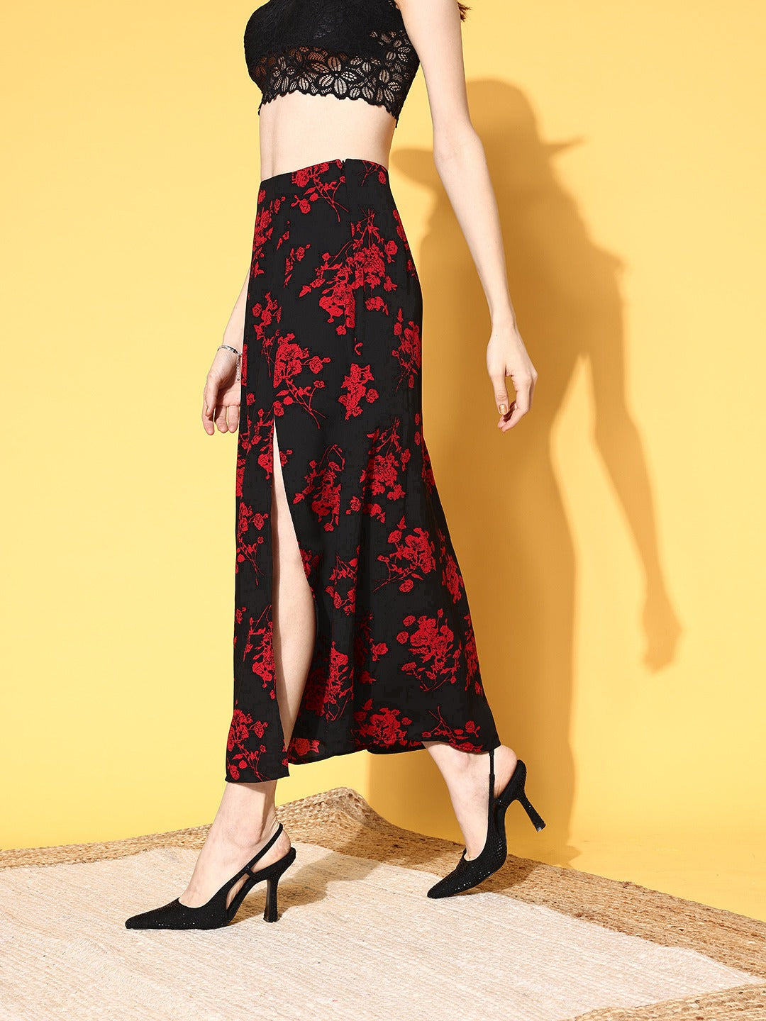 Berrylush Women Black Red Floral Printed Thigh High Slit Flared A Line Midi Skirt