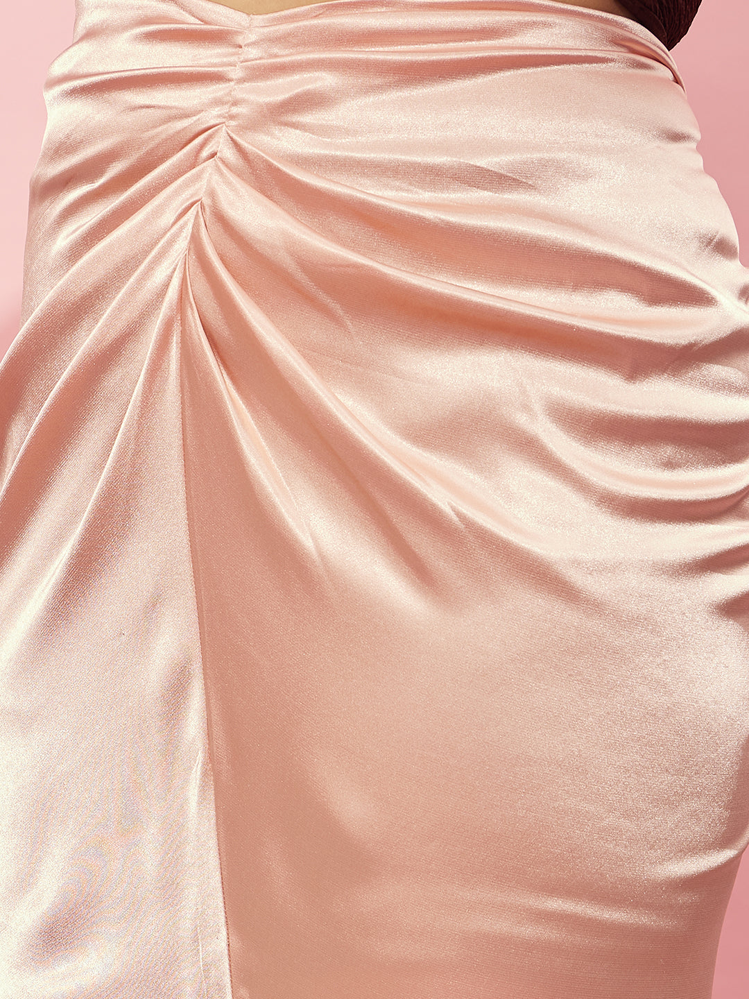 Women Solid Pink High-Rise Waist Slip-On Tulip Hem Front Thigh