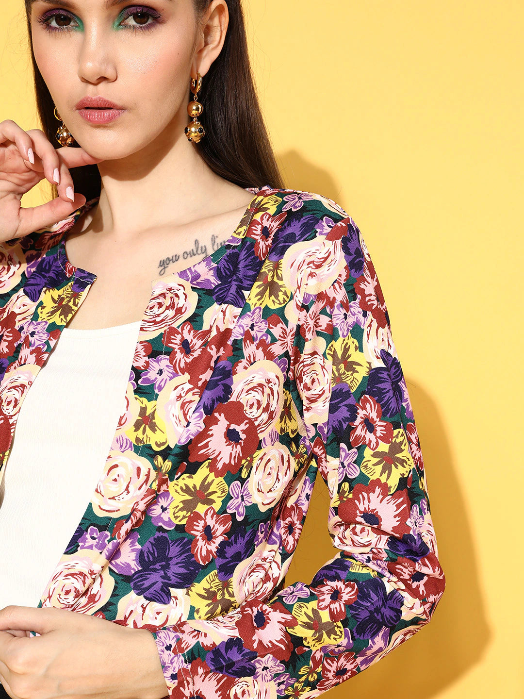 Short Floral Jacket - VEVERET | Women's Clothing & Accessories | Bellissima  Fashions | Bellissima