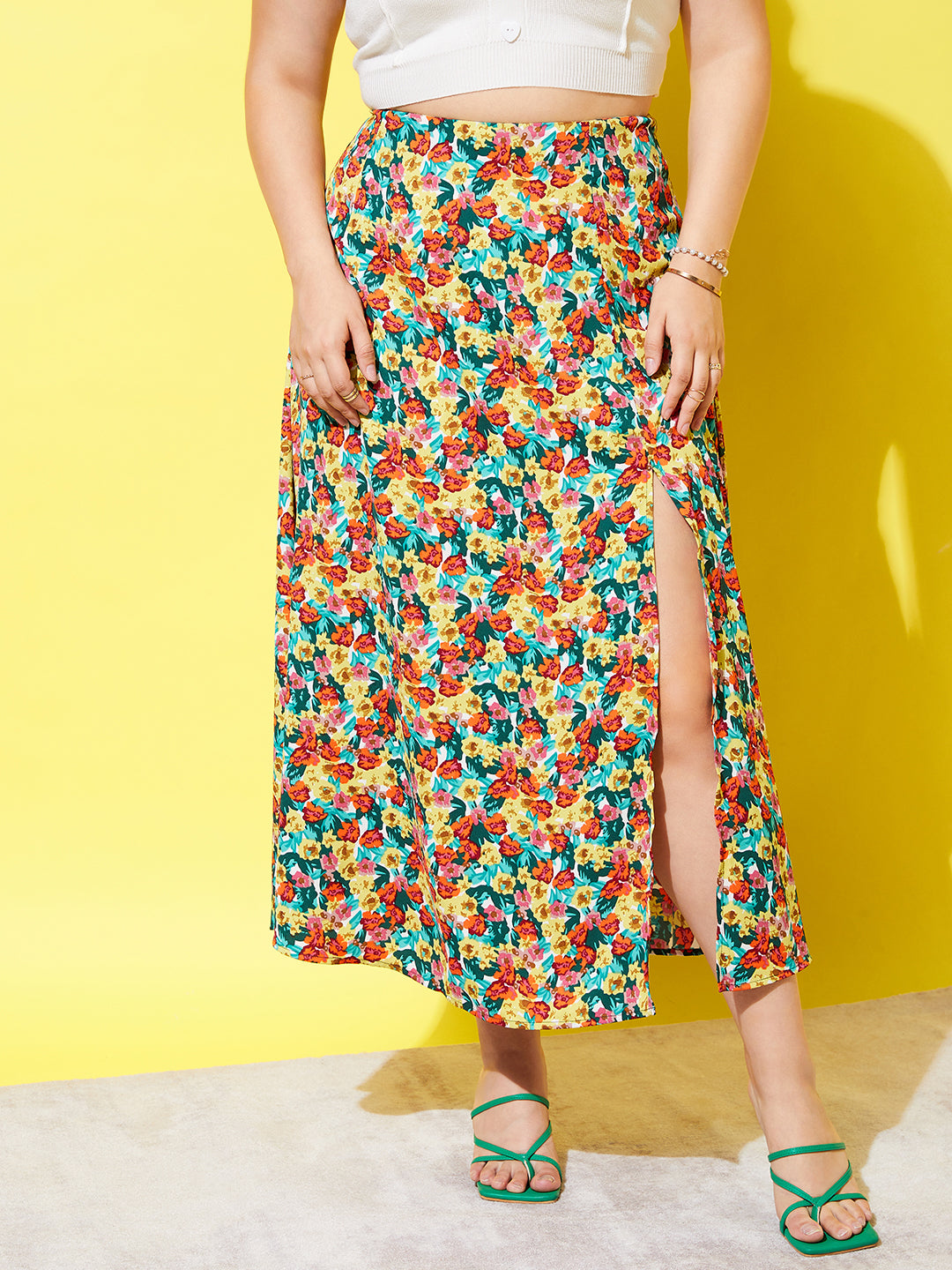 Women Plus Size Solid Yellow Polyester Slip-On High-Rise Waist Flared Midi  Skirt - Berrylush