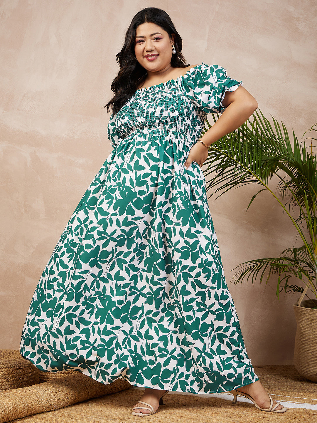 Plus size 2025 flowing dresses