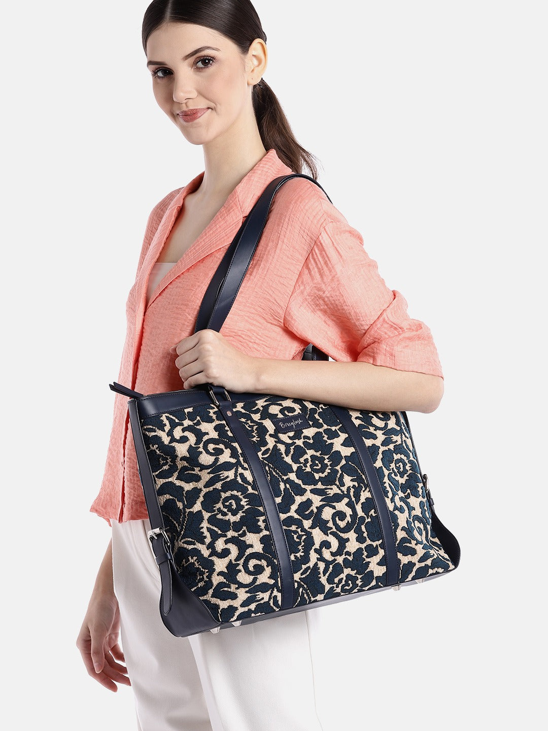 Women Off-White & Blue Floral Printed Structured Regular Laptop Bags ...